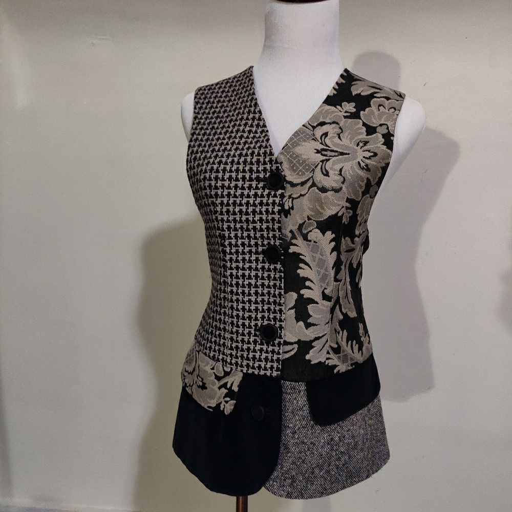 Patch work vest - Picture 2 of 5